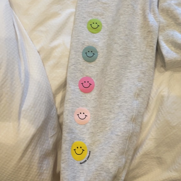 Smiley sweats size small Frazier sterling - Picture 3 of 5